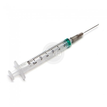 BD Emerald™ spuit met naald 22G 1 1/4" - 10 ml spuit
